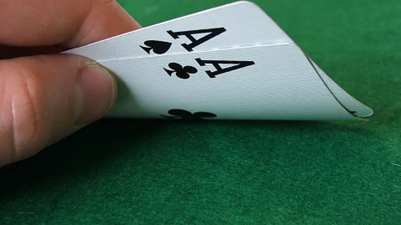 On Poker, Mahjong, and Campus Recruiting